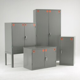 Warrior COSHH Substance Cabinet c/w 2 Shelves