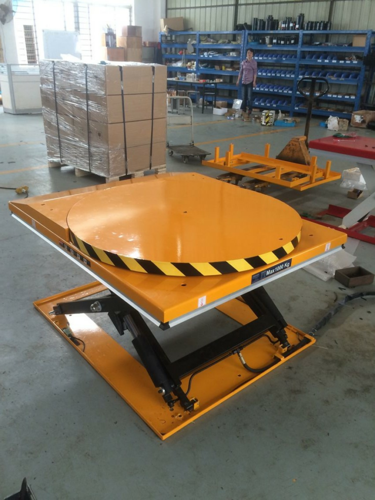 Warrior 1000kg Low Profile Electric Lift Table c/w Rotating Platform