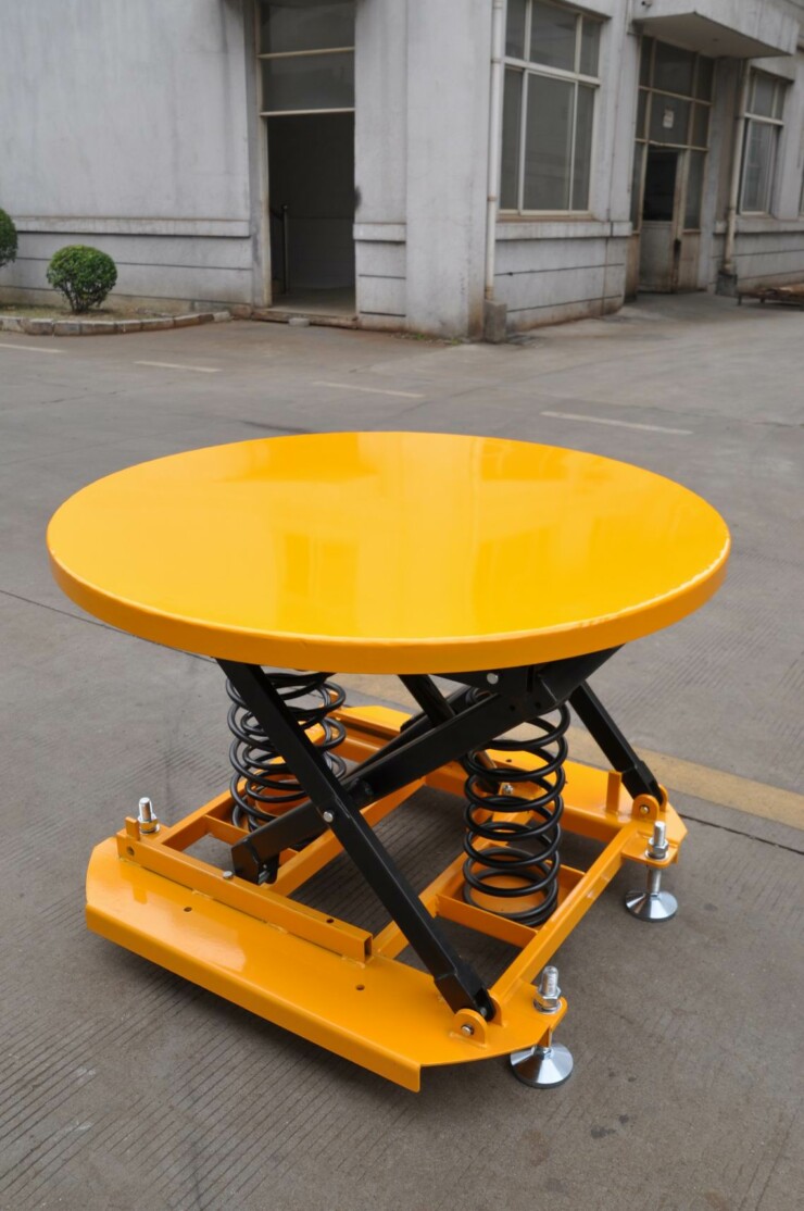 Self Levelling Lift Table
