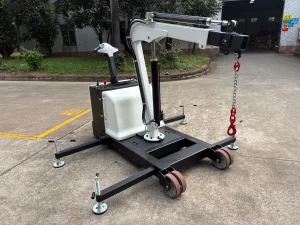 900kg white counterbalanced electric crane outside
