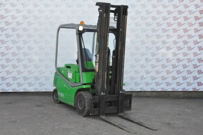 Cesab BLITZ250 Counterbalanced Electric Forklift - 2500Kg 5.6m triplex (Used)
