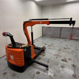 Eco Warrior Slewing Crane 900Kg
